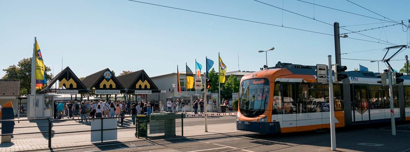 Eingangsbereich des Maimarktes Mannheim