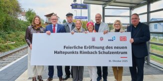 Feierliche Eröffnung des neuen Haltepunkts